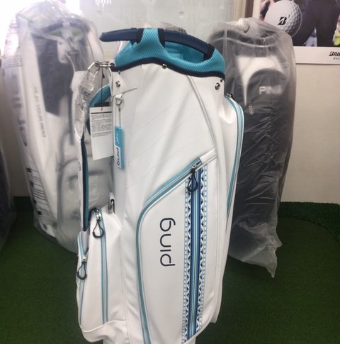 Ping キャディーバッグ リバーサイドゴルフ練習場